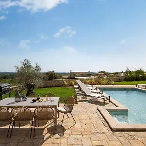Ferienhaus Oscar, Sveti Lovreč Pazenatički